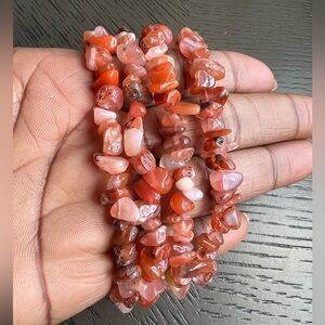(ONE) Carnelian chip bracelet SIZE 6.5-7’